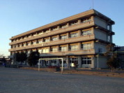 船橋市立飯山満中学校